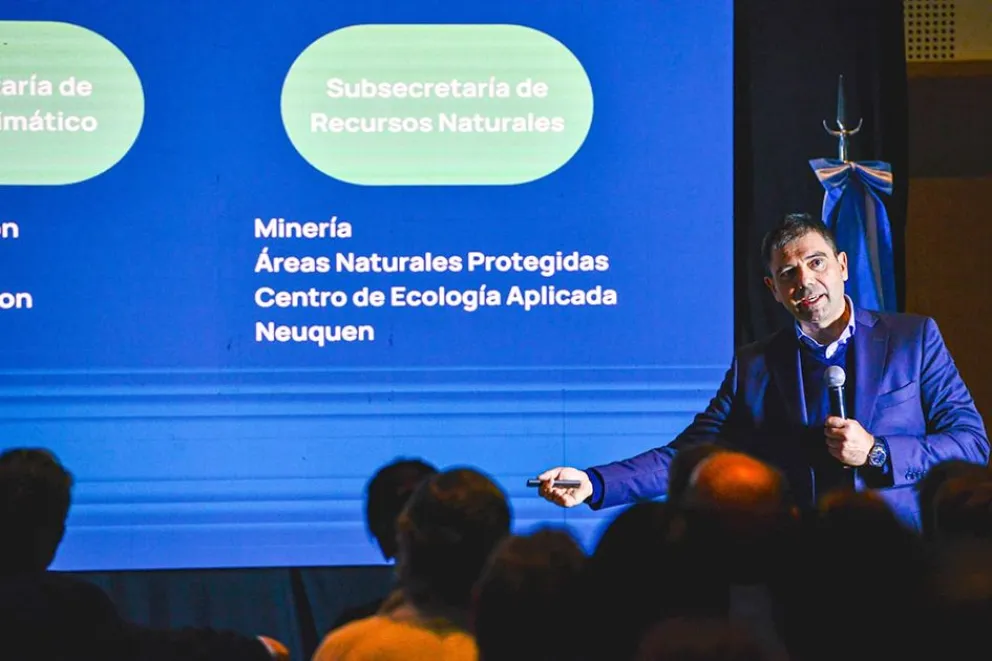 Modelo neuquino: la política energética se afianza con planificación, inversión y sostenibilidad.