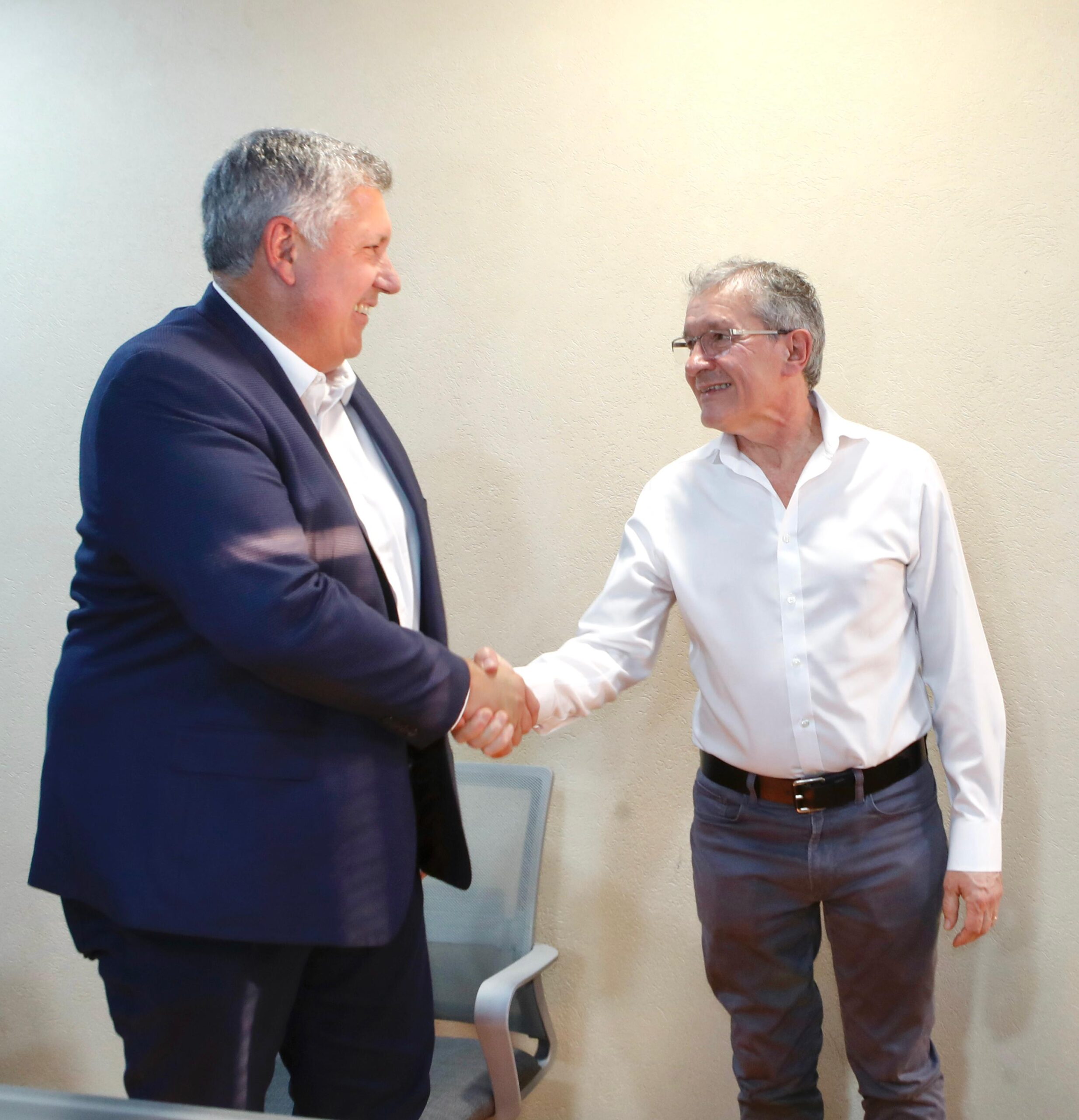 Calf recibe más de $ 7.900 millones en un aporte no reintegrable que invertirá en obras de infraestructura eléctrica.
