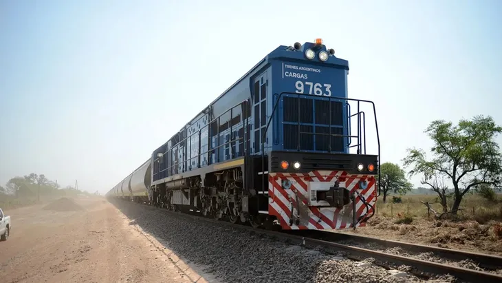 Tren a Vaca Muerta: ¿riesgo o desarrollo? el debate sobre el trazado ferroviario.