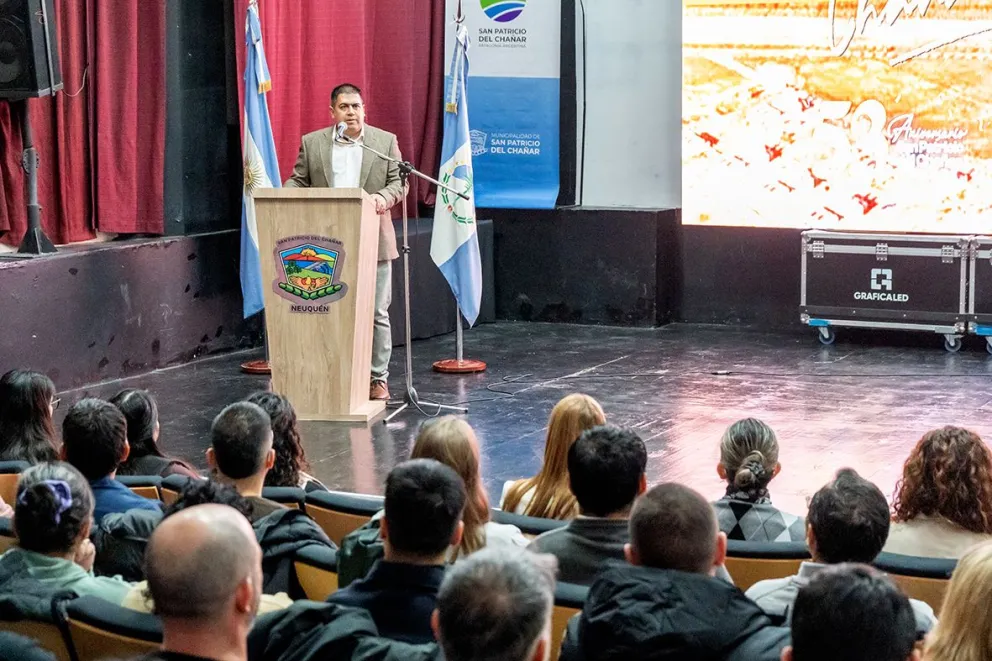 Neuquén Habita llevó su propuesta de créditos hipotecarios a la región Vaca Muerta.