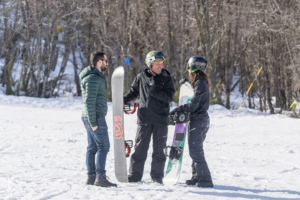 LAGO HERMOSO:  Ski Resort se prepara para recibir el invierno.