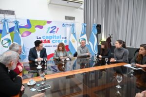 CALF y Huawei presentan proyectos para impulsar el desarrollo de una ciudad inteligente.