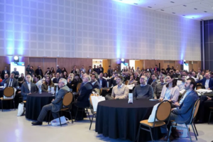 Figueroa: “Neuquén está contribuyendo como nunca al país”.