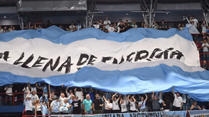 COPA DAVIS: con el empuje del público neuquino, Argentina se adelantó en la serie.
