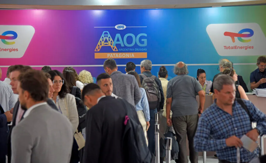 AOG concluye mañana con una agenda enfocada en tecnología, sustentabilidad y desarrollo de talento para Vaca Muerta.