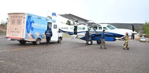 Evacuación aérea en Rincón de los Sauces: trasladaron a cinco pacientes aislados por el temporal.