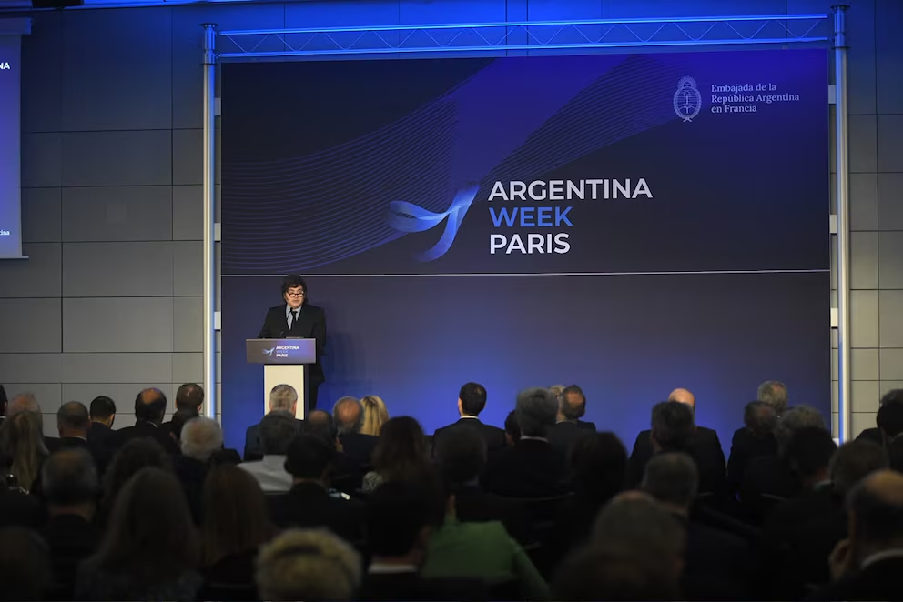 Neuquén presentó en París sus fortalezas económicas y proyecta un crecimiento histórico.